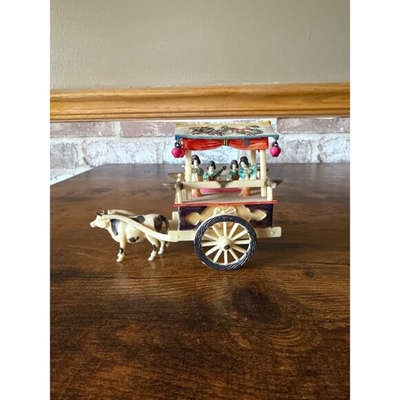 Handcrafted Wooden Ox Cart Figurine With Colorful Detailing & Miniature Figures - Picture 2 of 14